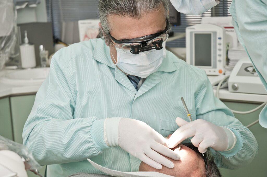 医療脱毛は学生初心者でも受けられる？知っておくべきポイントとは？