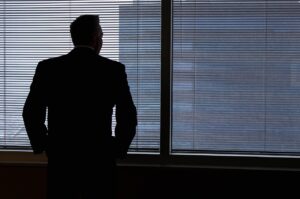 医療脱毛を学生が契約前に知っておくべきポイントは？